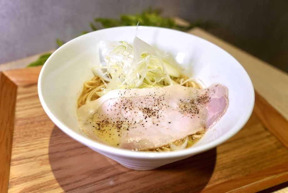 豚骨ラーメン