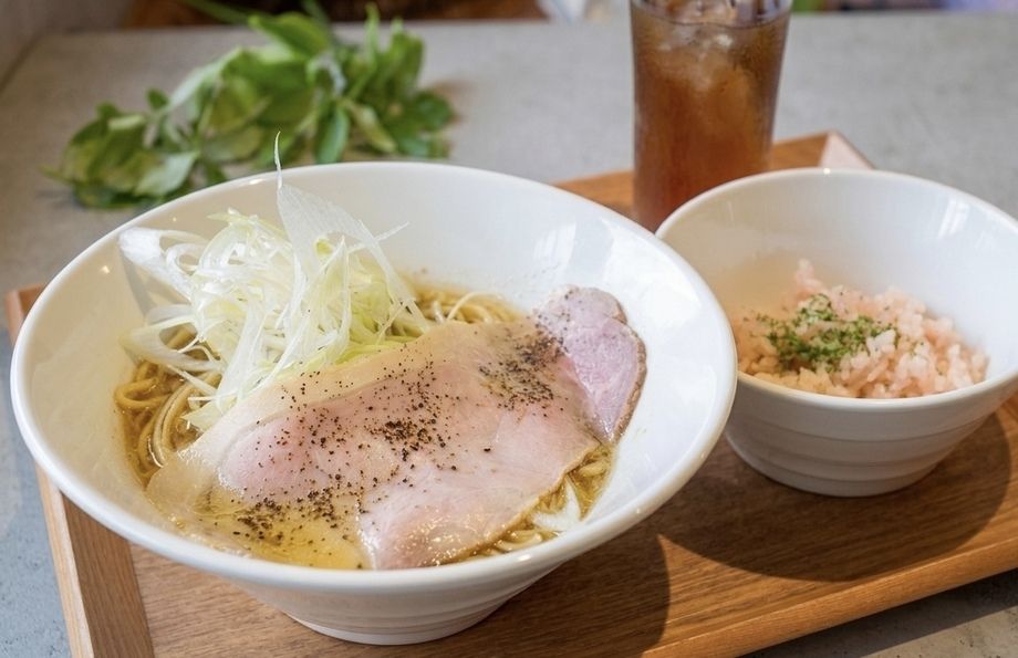 豚骨ラーメンlunchセット
