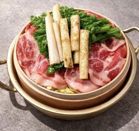 岩中SPFポークと旬菜の蒸籠蒸し