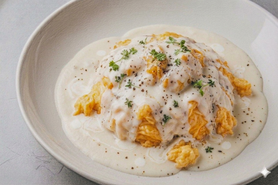 オムライス・ホワイト(山口県出雲ファームのグルテンフリー米玉子使用)