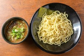 濃厚煮干しつけ麺