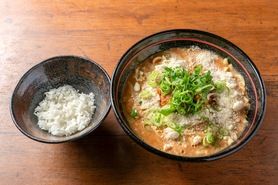 鶏白湯トマト＆チーズまぜそば