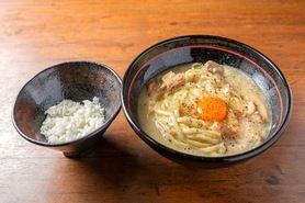 カルボナーラまぜそば