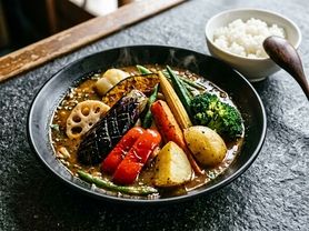 大地の彩り 野菜まみれ北海道スープカレー