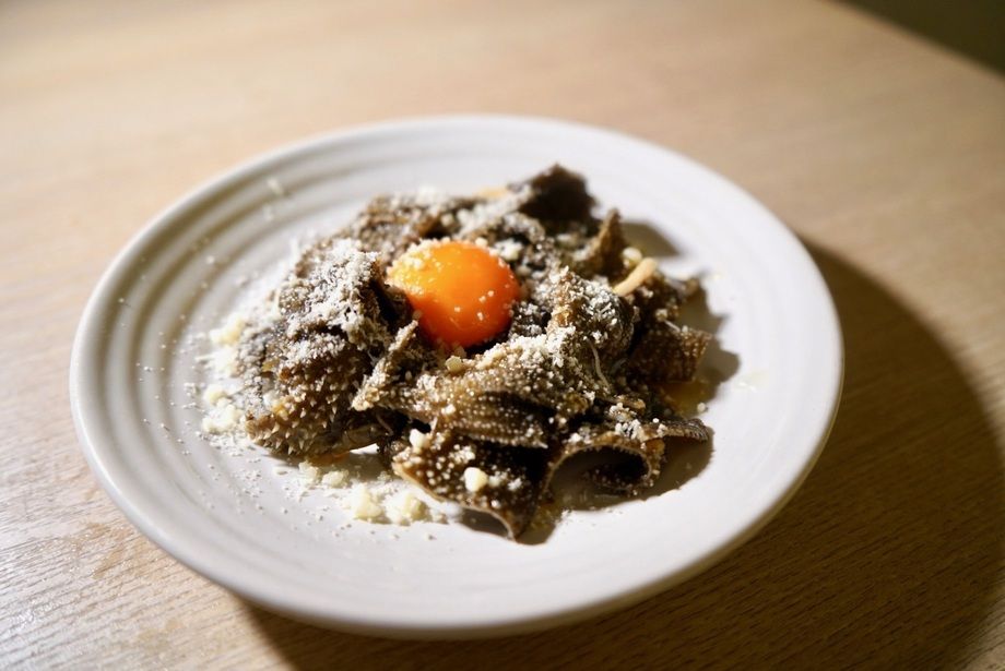 芳醇トリュフ香る✨米沢牛🐃せんまいのイタリアンユッケ🇮🇹