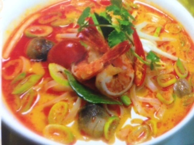 トムヤムクンラーメン