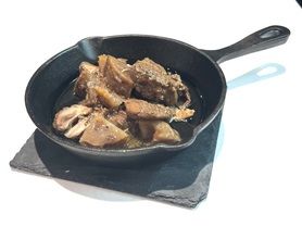 鶏もものコンフィ