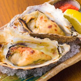 ■焼き牡蠣　もみじおろし・レモン添え　1個