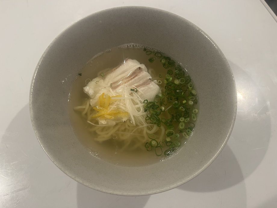 魚介出汁のしおら〜めん