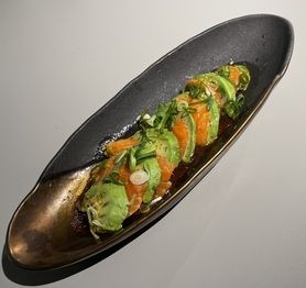 サーモンとアボカドの和風カルパッチョ