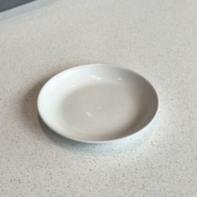 お取り皿（平皿 or 深皿）