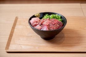 まぐろ鉄火丼