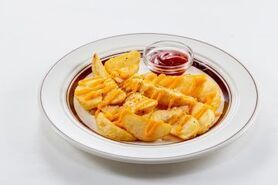 Wチーズのフライドポテト
