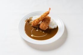 海老フライとグラタンクリームコロッケのカレー