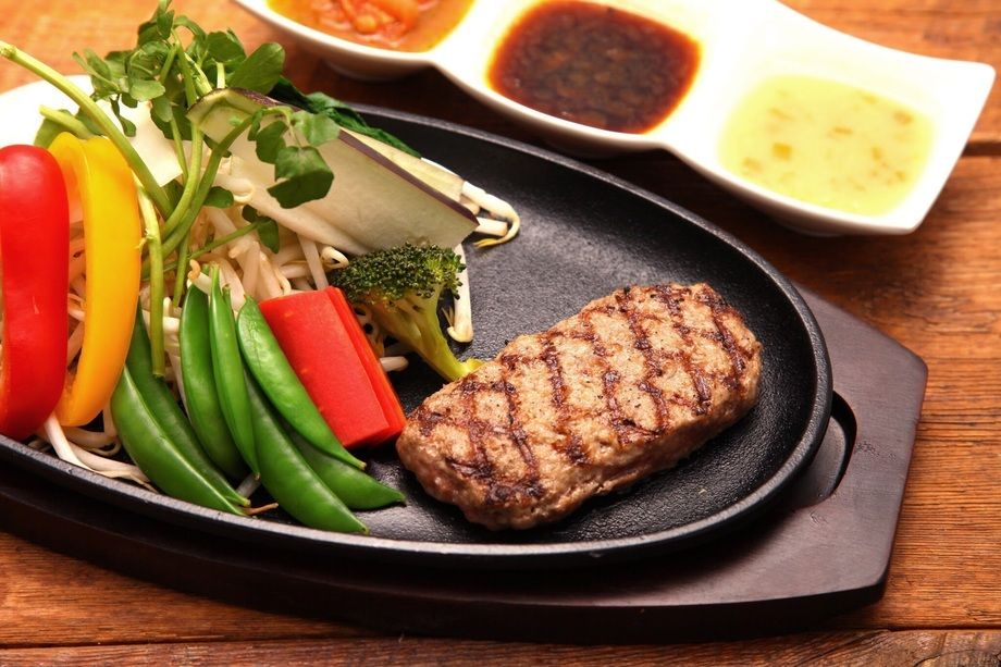 一日分の野菜が摂れるハンバーグ  120g〜