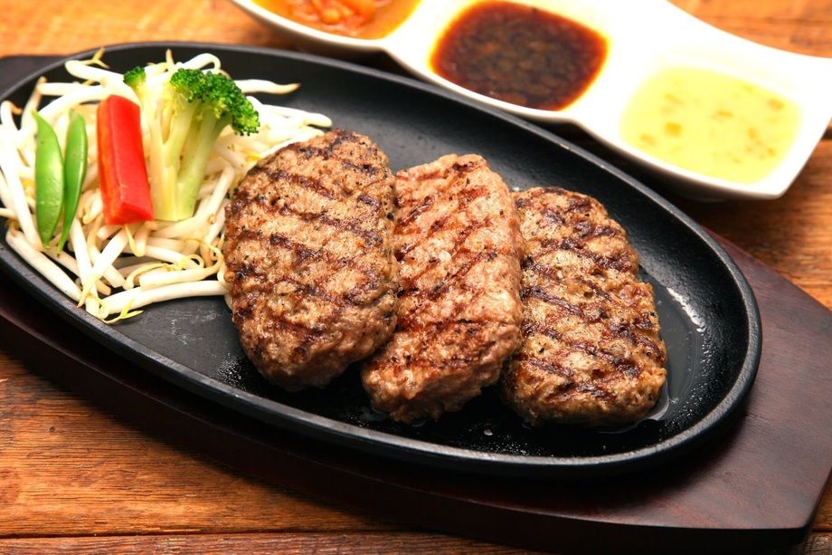 鉄板ハンバーグ 150g〜