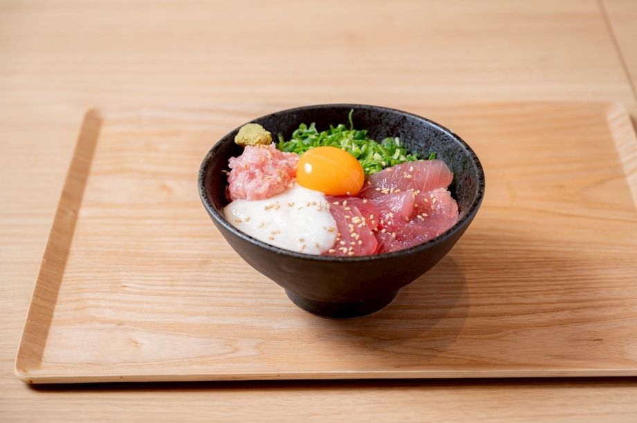 山かけまぐろ丼