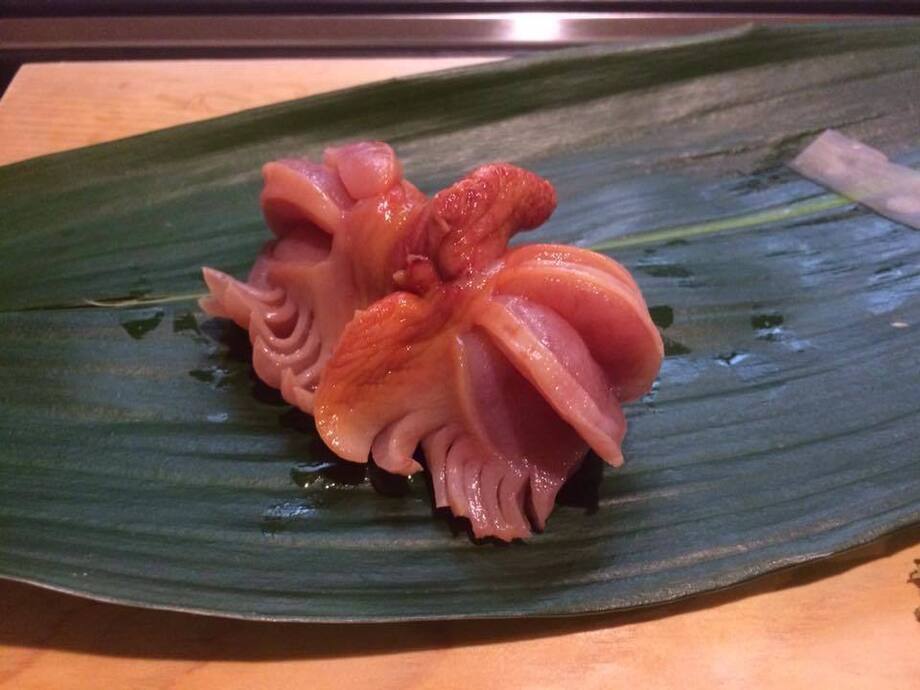 天然赤貝の握り