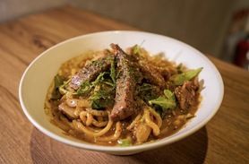 極みの贅沢✨松阪牛のデミグラスパスタ