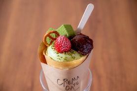 抹茶といちごの和クレープ