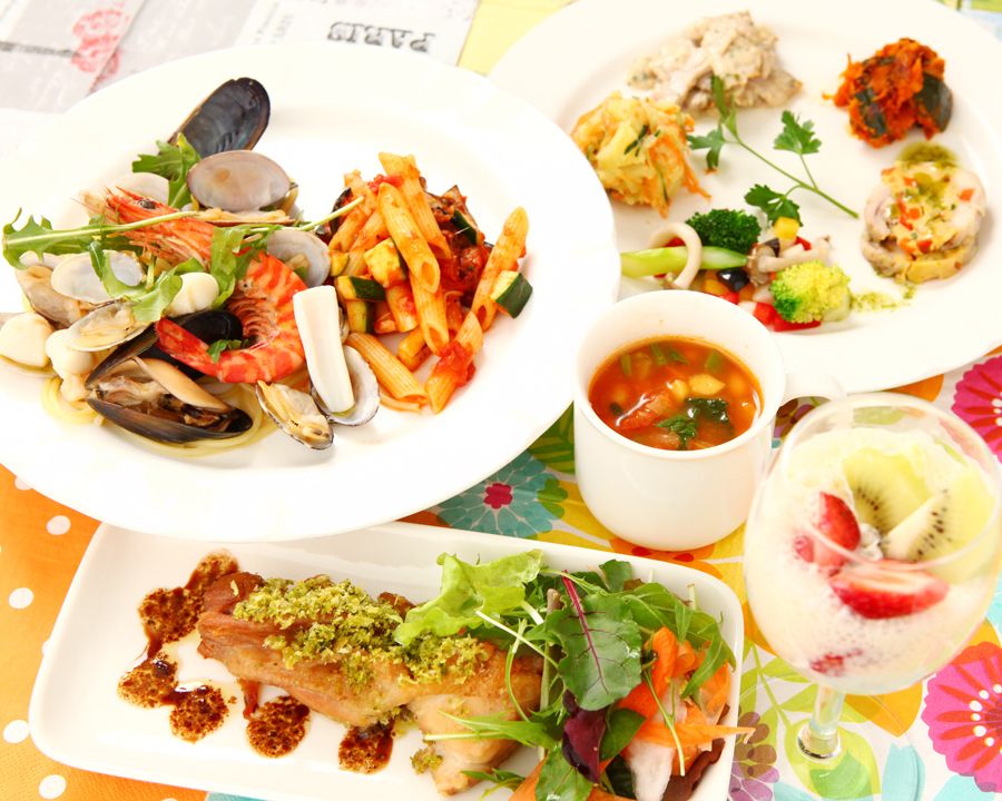 ごほうび料理コース＆フリードリンク付（土・日曜・祭日限定貸し切り・１０名様～２．５ｈ） （￥５．０００）