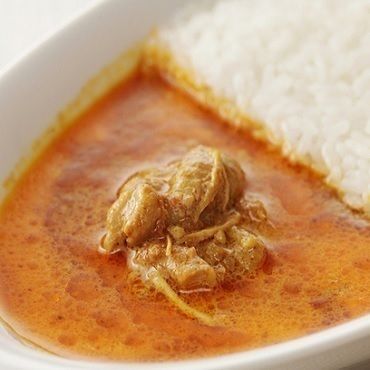 【〆まで充実】カマルの伝説カレー4種（各580円）