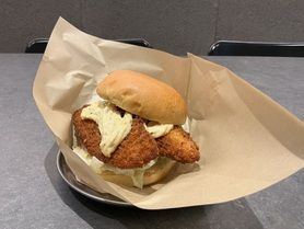 フィッシュバーガー【倍盛り】