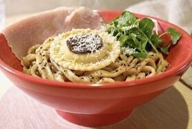 究極のトリュフカルボナーラまぜそばlunchセット