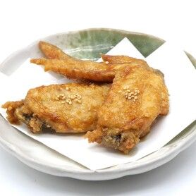 名古屋味！手羽先唐揚げ（2本）