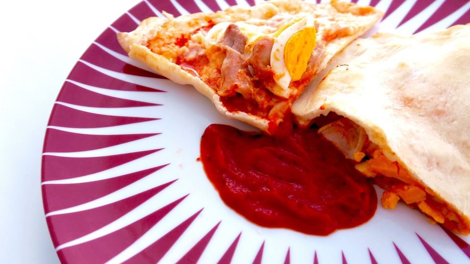 カルツォーネ（1000）