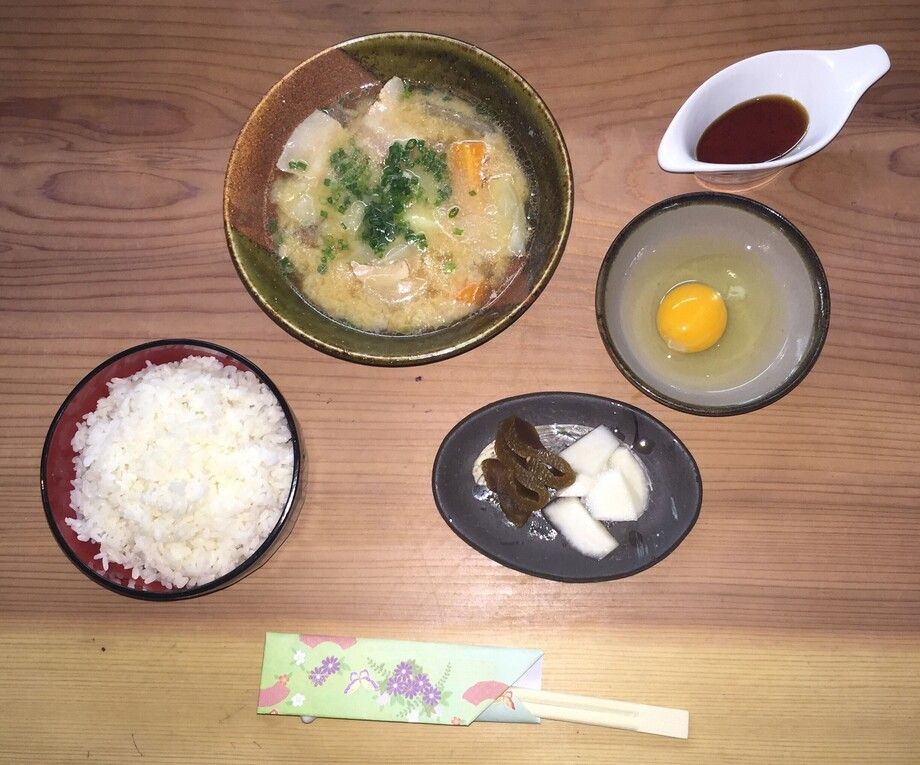 特製豚汁定食（500（税込））