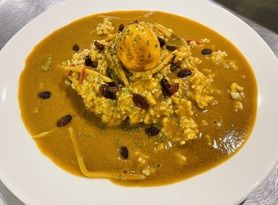 🉐【限定5食】🌶️🌶️揚げ玉子のカレー(ミニサラダ付き)ドリンク付き本日ミニデザート付き
