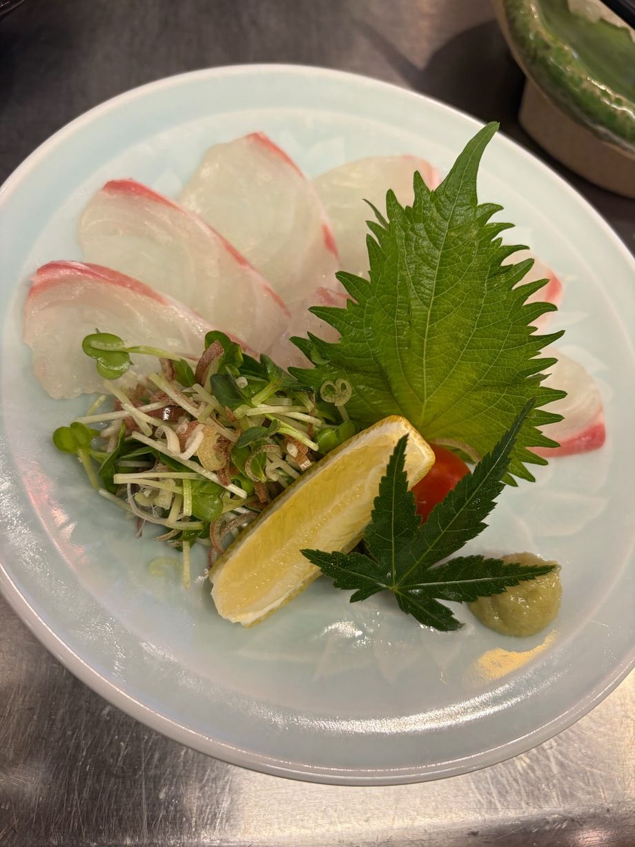 ・真鯛のお刺身