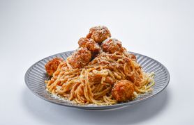 しあわせのミートボールパスタ（オーガニックルイボスティー付き）