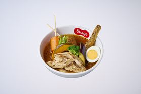 塩麹漬けせせりと7種の野菜カレー
