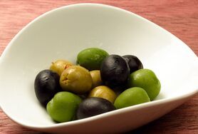 3種のオリーブ