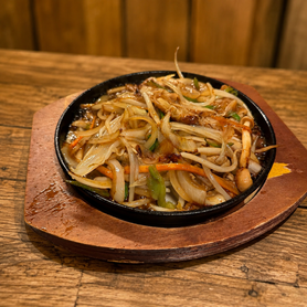 鉄板もつ焼き