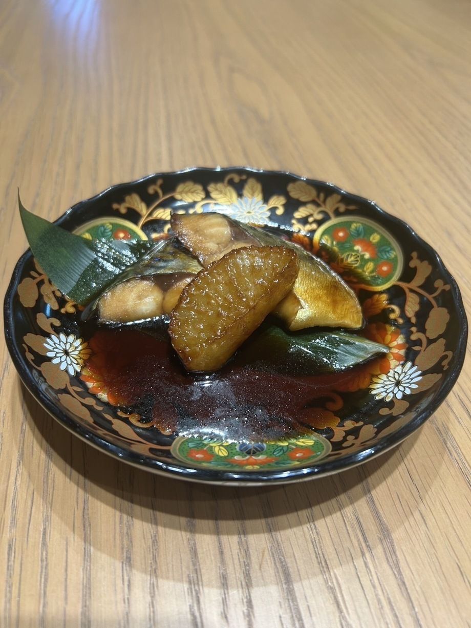 追加おかず：本日の煮魚（ビュッフェと一緒にご注文お願いいたします）