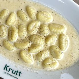 グリーンカレーニョッキ