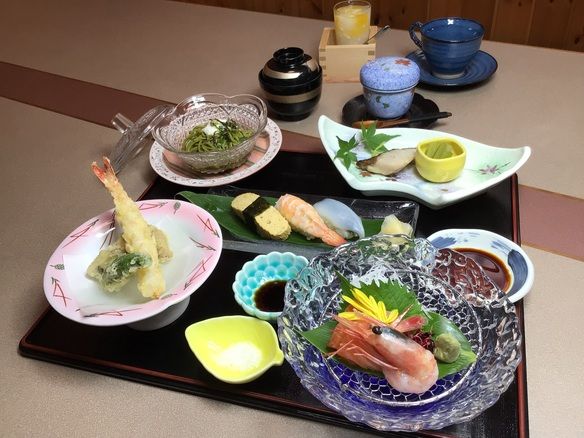 たつみランチ　（綾）