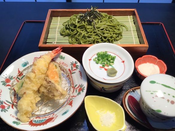 茶そばと天ぷらのセット　　（季節のセットメニュー）　　夏季