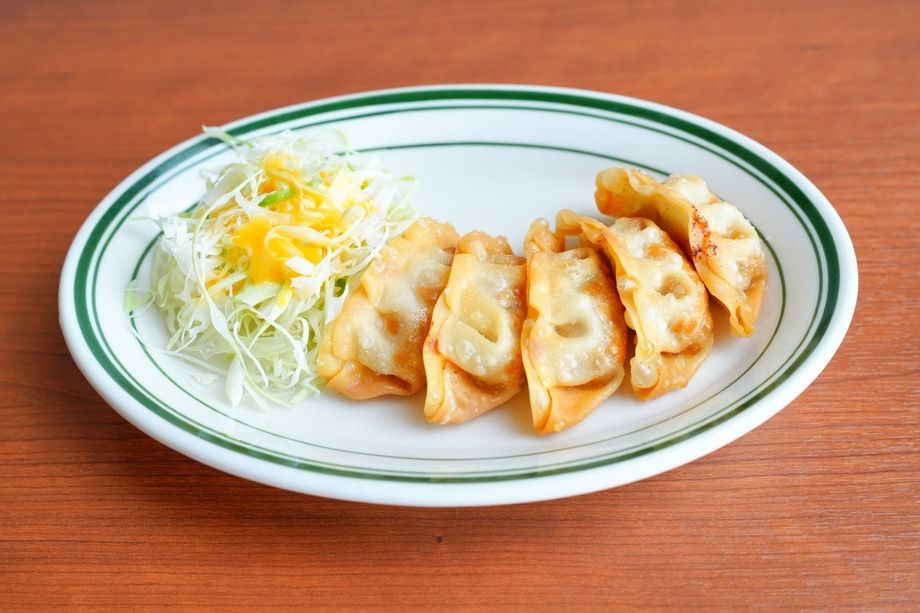揚げ餃子