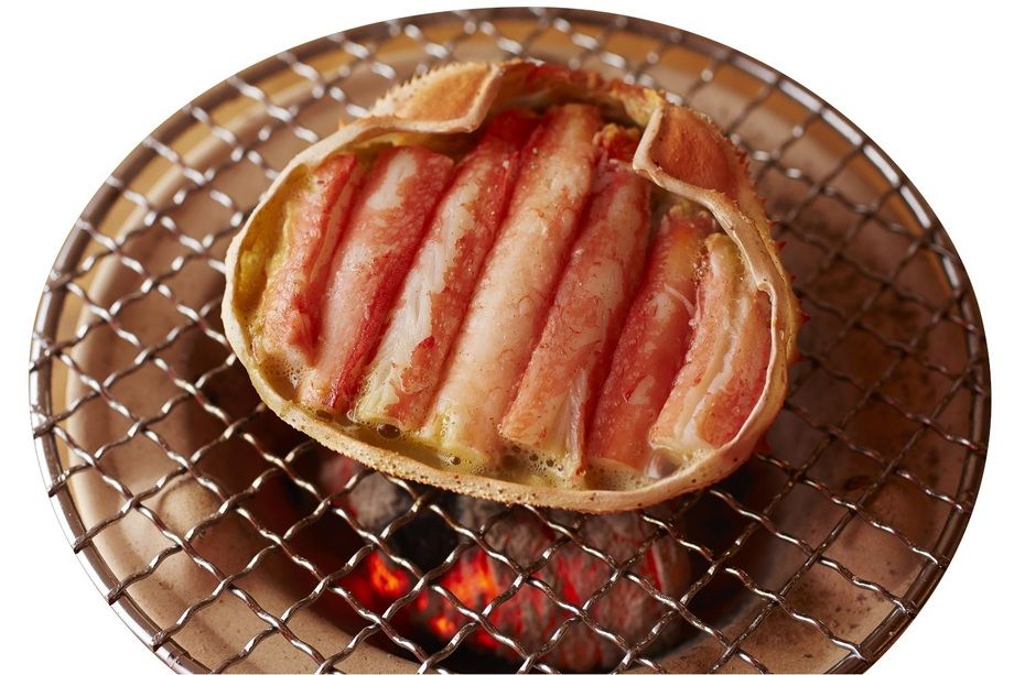 かに身と かに味噌の 甲羅焼き