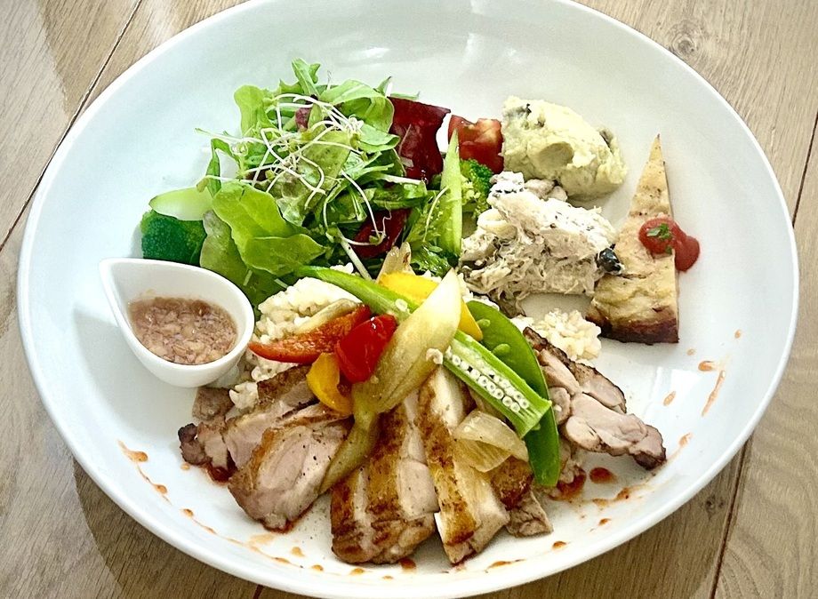 プレートランチ（¥1230）