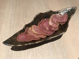 黒胡椒薫る 燻製・豚タンスモーク🐖✨
