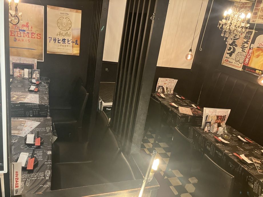 店舗奥を貸切団体様席に♪
