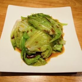 ㉛レタスの香味ソースがけ