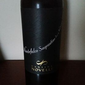 ノヴェッリ　モンテファルコ・ザクランティーノ　ウンブリア州