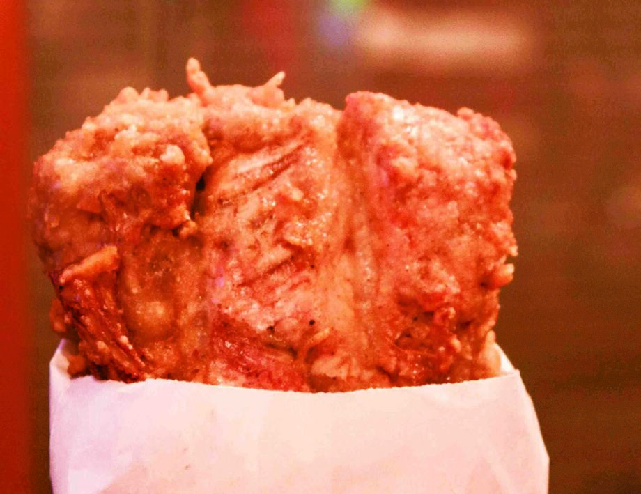 名物！エキニシ唐揚げ（330）