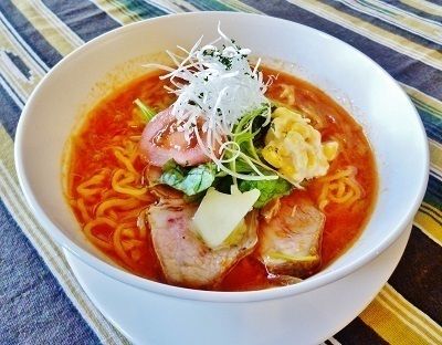 イタリアン　トマト　ラーメン